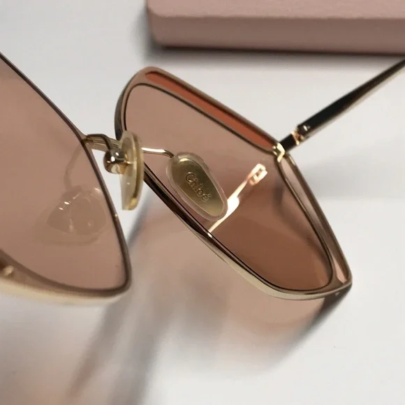 New Authentic Chloé CH0026S 003 Sunglasses – Shiny Gold  display picture 2